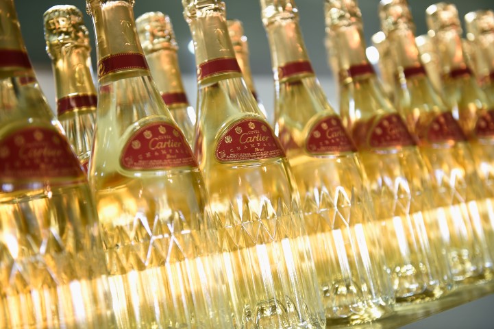 700065097 AJ 8789 D76D853EF061B45EB09571C39AFDA719